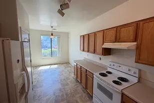 6926 S 37th Glen, Phoenix, AZ 85041 - Photo 6