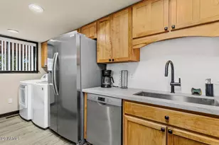 2803 N Carefree Cir, Flagstaff, AZ 86004 - Photo 10