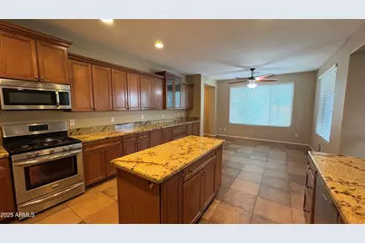 15165 N 143rd Avenue, Surprise, AZ 85379 - Photo 18
