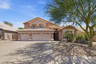 2744 E Brookwood Ct, Phoenix, AZ 85048 - Photo 8