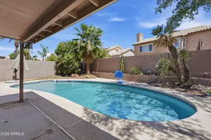 2744 E Brookwood Ct, Phoenix, AZ 85048 - Photo 2