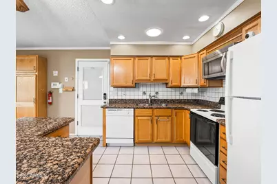 2236 W Morningside Drive, Phoenix, AZ 85023 - Photo 18