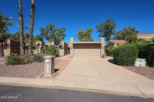 26434 S Cedarcrest Dr, Sun Lakes, AZ 85248 - Photo 2