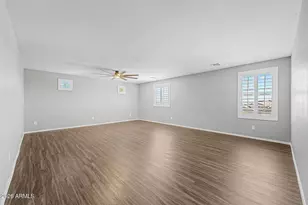 18040 W Louise Dr, Surprise, AZ 85387 - Photo 22