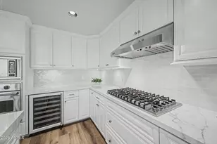 7175 E Camelback Rd, Scottsdale, AZ 85251 - Photo 16