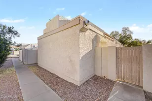 1342 W Emerald Ave, Mesa, AZ 85202 - Photo 2