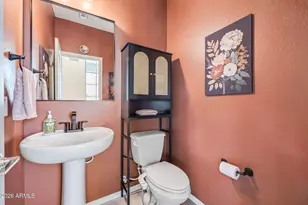 1736 E Bridgeport Pkwy, Gilbert, AZ 85295 - Photo 16