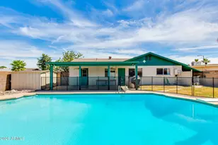 2902 W Laurel Ln, Phoenix, AZ 85029 - Photo 12
