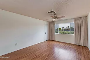 2902 W Laurel Ln, Phoenix, AZ 85029 - Photo 10