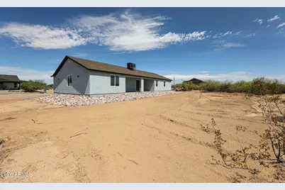 8335 S 351st Drive, Tonopah, AZ 85354 - Photo 34
