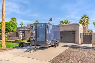 4037 S Taylor Dr, Tempe, AZ 85282 - Photo 4