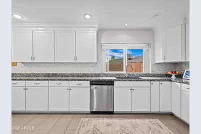 2612 W Osage Circle, Mesa, AZ 85202 - Photo 12