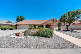 13720 W Aleppo Dr, Sun City West, AZ 85375 - Photo 2