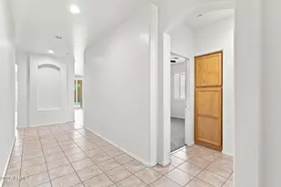 12625 W Hollyhock Dr, Avondale, AZ 85392 - Photo 10