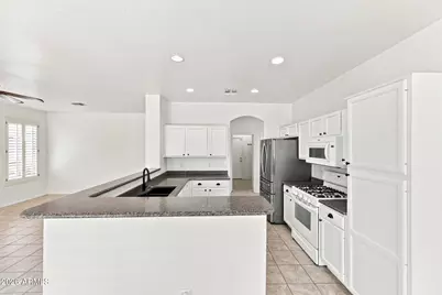 12625 W Hollyhock Drive, Avondale, AZ 85392 - Photo 32