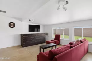 817 W Romo Jones St, Tempe, AZ 85281 - Photo 18