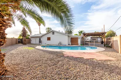 2001 W Surrey Avenue, Phoenix, AZ 85029 - Photo 2