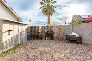 2001 W Surrey Ave, Phoenix, AZ 85029 - Photo 28