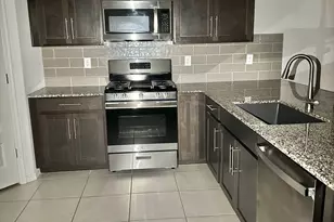 8905 W Orange Dr, Glendale, AZ 85305 - Photo 4