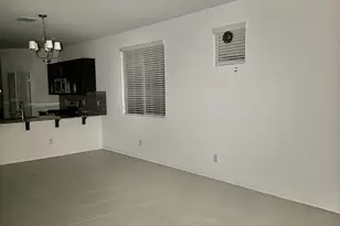 8905 W Orange Dr, Glendale, AZ 85305 - Photo 10