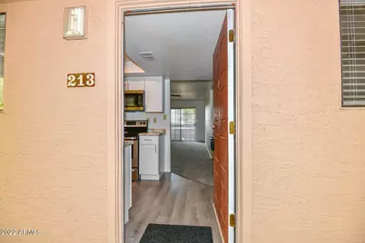 3131 W Cochise Drive #213, Phoenix, AZ 85051 - Photo 4