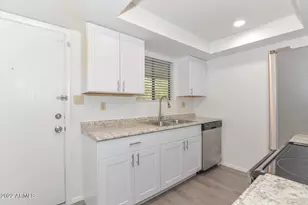 3131 W Cochise Dr, Phoenix, AZ 85051 - Photo 6