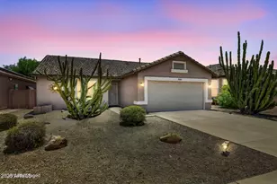 10263 W Mohawk Ln, Peoria, AZ 85382 - Photo 2