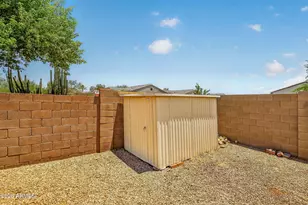 10263 W Mohawk Ln, Peoria, AZ 85382 - Photo 48