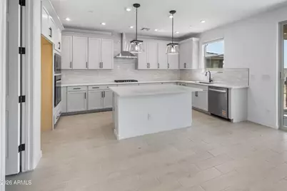 13415 W Eagle Feather Road, Peoria, AZ 85383 - Photo 8