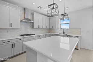 13415 W Eagle Feather Rd, Peoria, AZ 85383 - Photo 6
