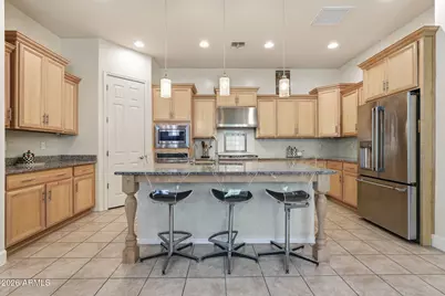 22392 N 102nd Avenue, Peoria, AZ 85383 - Photo 4