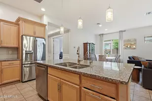 22392 N 102nd Ave, Peoria, AZ 85383 - Photo 12