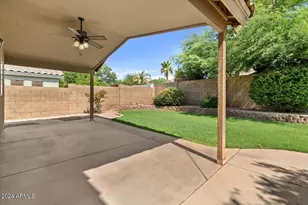 312 E Mesquite St, Gilbert, AZ 85296 - Photo 26