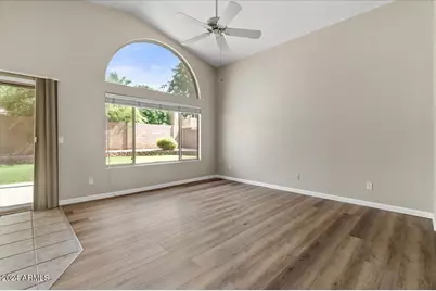 312 E Mesquite Street, Gilbert, AZ 85296 - Photo 8