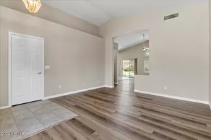 312 E Mesquite St, Gilbert, AZ 85296 - Photo 6