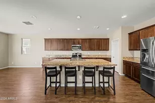 9854 W Sands Dr, Peoria, AZ 85383 - Photo 10