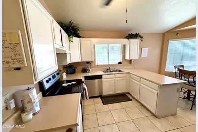 8877 W Morningside Drive, Peoria, AZ 85382 - Photo 4