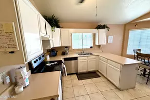 8877 W Morningside Dr, Peoria, AZ 85382 - Photo 4