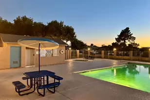 8877 W Morningside Dr, Peoria, AZ 85382 - Photo 28