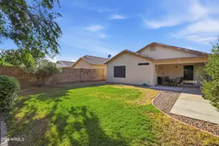 3611 W Charlotte Dr, Glendale, AZ 85310 - Photo 26