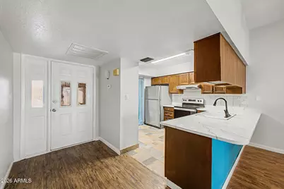 910 N Center Street #16, Mesa, AZ 85201 - Photo 4