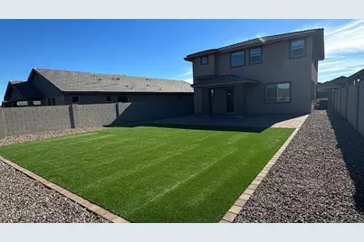 13426 W Eagle Feather Road, Peoria, AZ 85383 - Photo 16