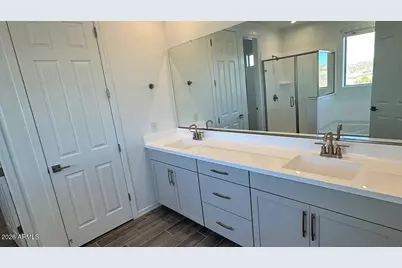 13426 W Eagle Feather Road, Peoria, AZ 85383 - Photo 6