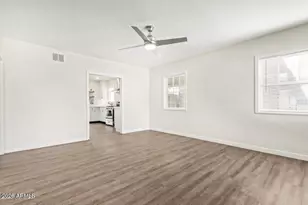 539 W 1st St, Mesa, AZ 85201 - Photo 12