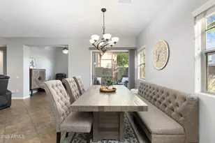 3965 E Melinda Dr, Phoenix, AZ 85050 - Photo 8
