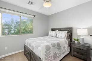 3965 E Melinda Dr, Phoenix, AZ 85050 - Photo 24