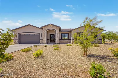 19473 W Osborn Road, Litchfield Park, AZ 85340 - Photo 1