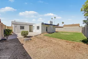 3611 E Delcoa Dr, Phoenix, AZ 85032 - Photo 24