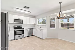 1324 N Jentilly Ct, Chandler, AZ 85226 - Photo 14