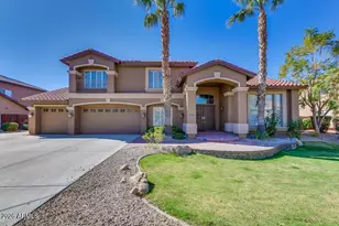 1705 E Coconino Dr, Chandler, AZ 85249 - Photo 2